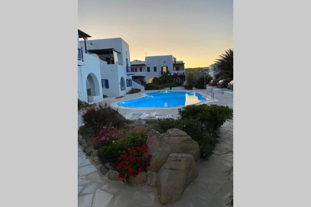 Mykonos Town Pigeon House Ornos Beach מראה חיצוני תמונה